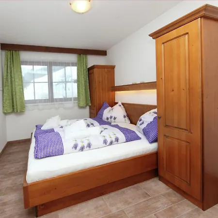 بيت للعطل Spacious Holiday In Hinterglemm Near Ski Area *